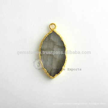 Wholesale Labradorite Slice Bezel Station Micron Gold Plated Sterling Silver Bezel Connector and Charm Exporters